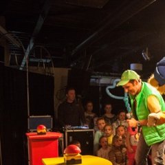 Kindershow huren in Almelo?